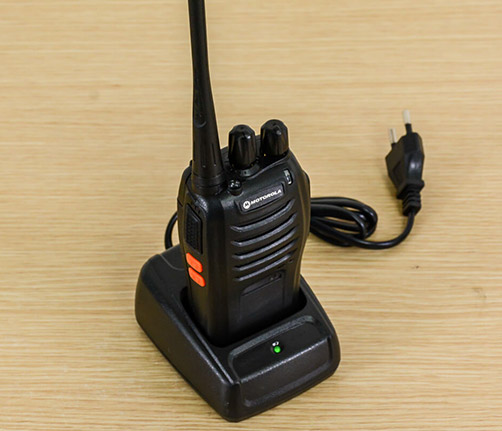 Máy bộ đàm cầm tay Motorola GP 668